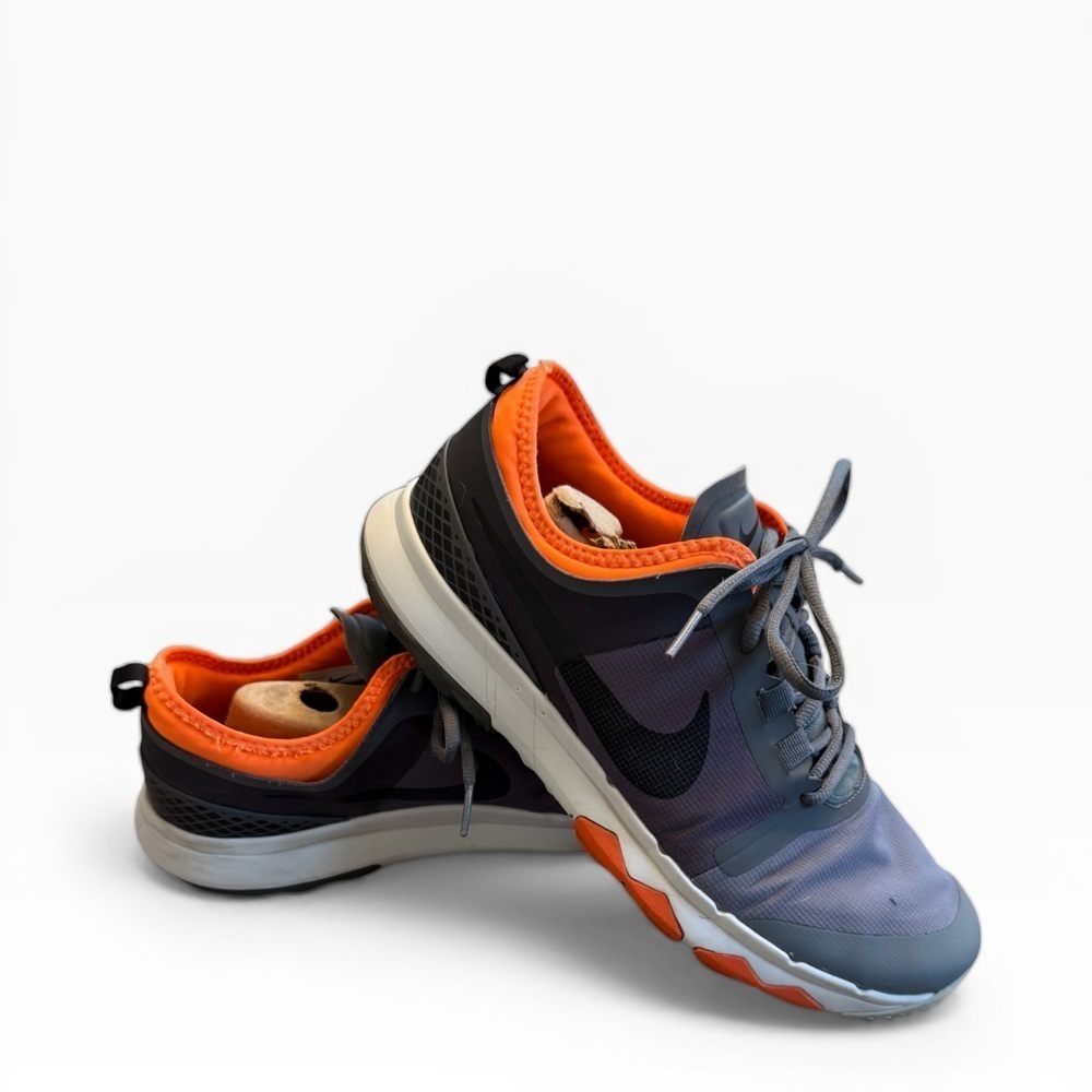 Nike Dual-Tone Gray and Vibrant Orange Golf ⛳️ Shoes - Picture 4 of 15